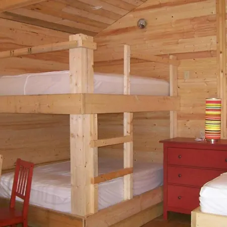 Noah'S Ark Campground Revelstoke Exterior photo